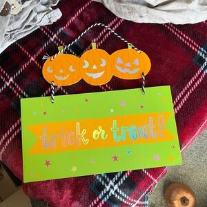 Trick or Treat Door Sign
